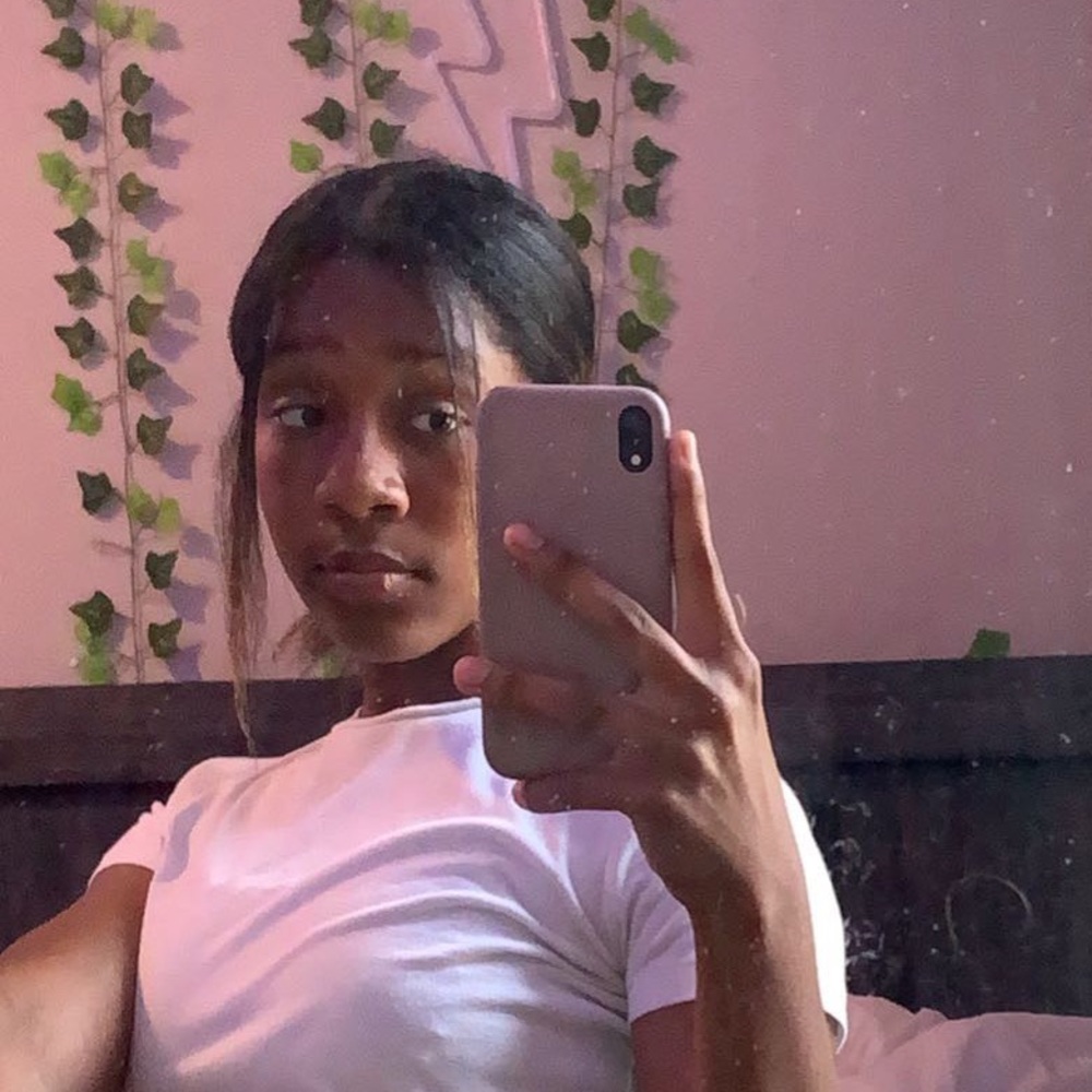 Meet your Posher, Janay